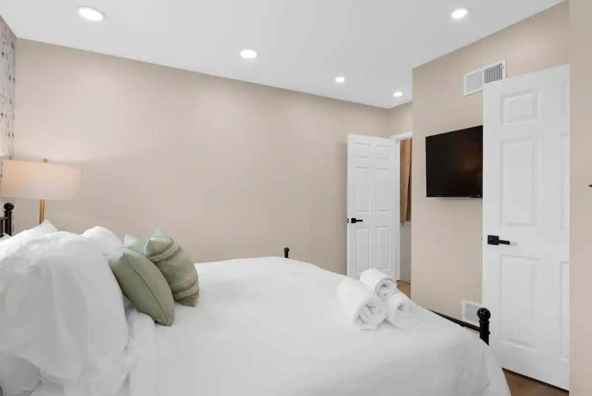 Walk To Osu - Relaxing Retreat With Hot Tub Ferienhaus Columbus