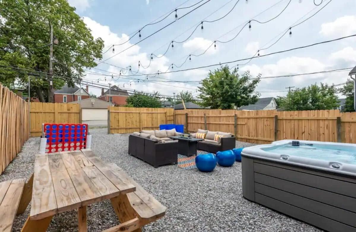 Walk To Osu - Relaxing Retreat With Hot Tub Ferienhaus